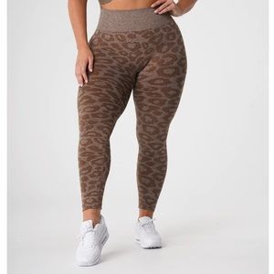 Nvgtn wild thing seamless leggings